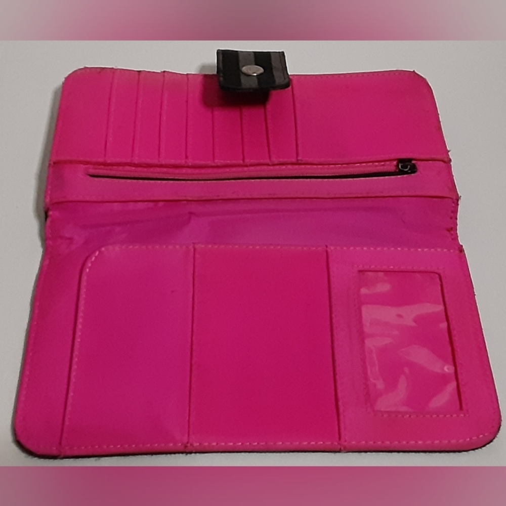 Roxy Wallet - Picture 4 of 4